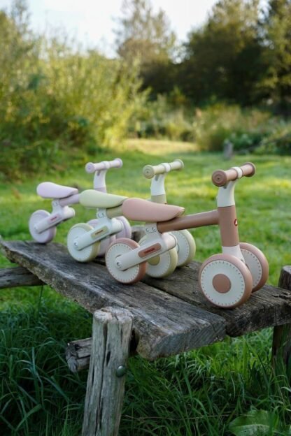 Bicicleta de Equilibrio Yuki Lila - Imagen 9