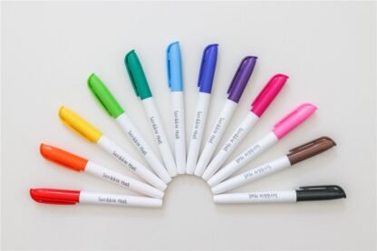 Estuche con 12 rotuladores Scribble Mat