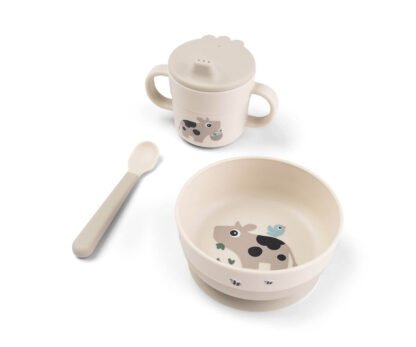 Vajilla Foodie First meal Tiny Farm Sand