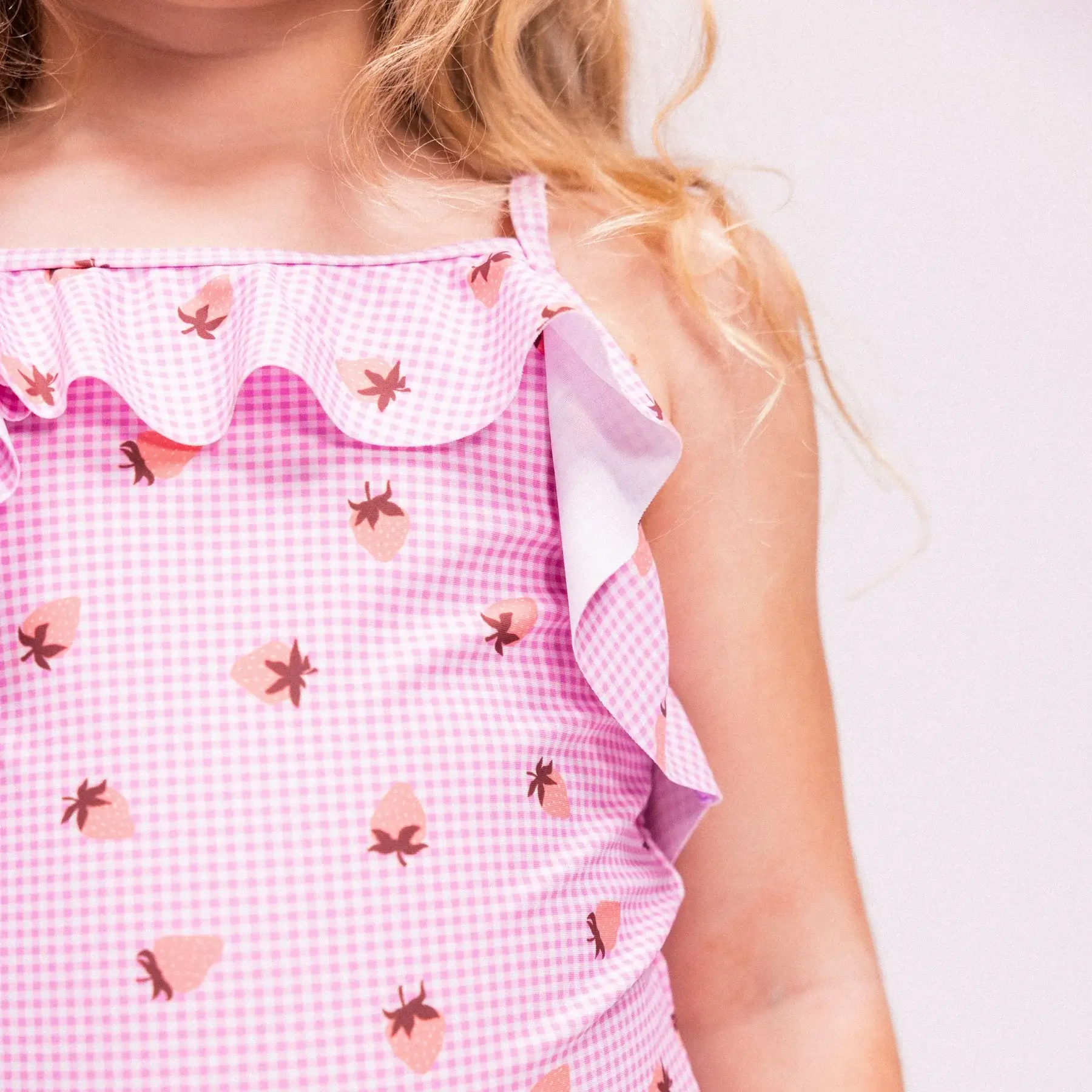 Bañador UV Strawberry Fields