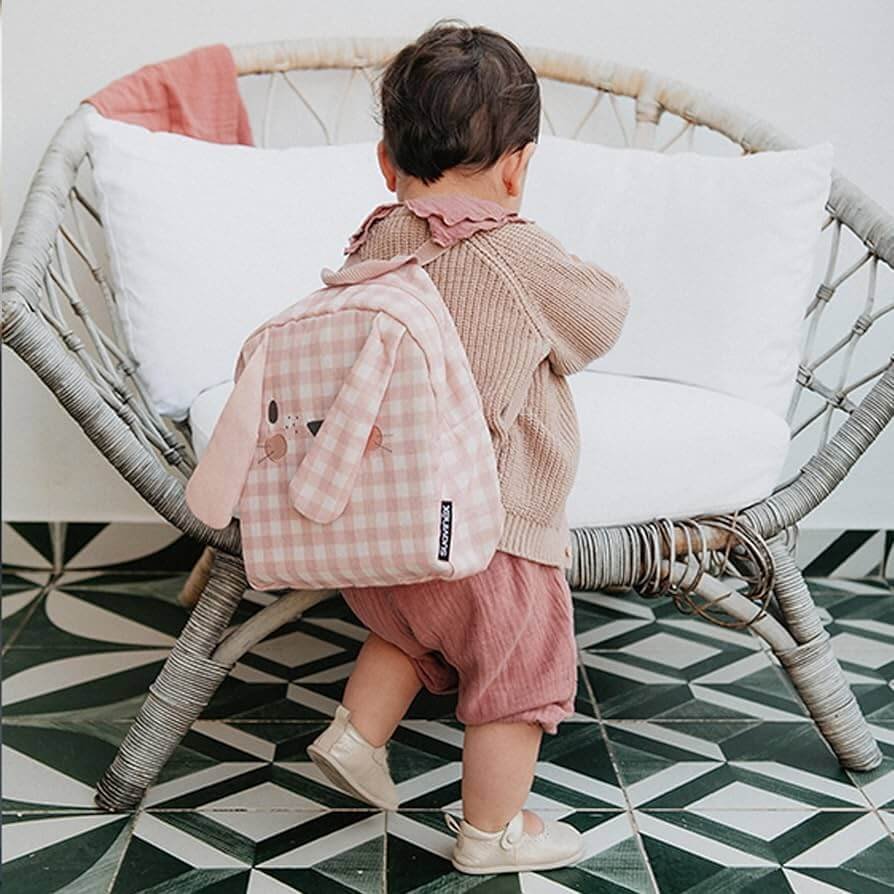 Mochila Infantil Conejo con Cosmética y Biberón