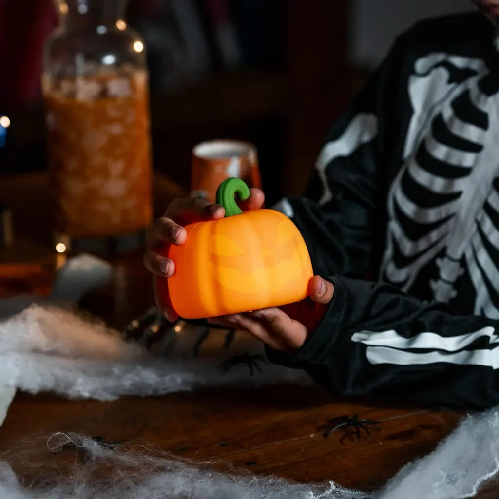 Luz Led Recargable de Silicona Halloween